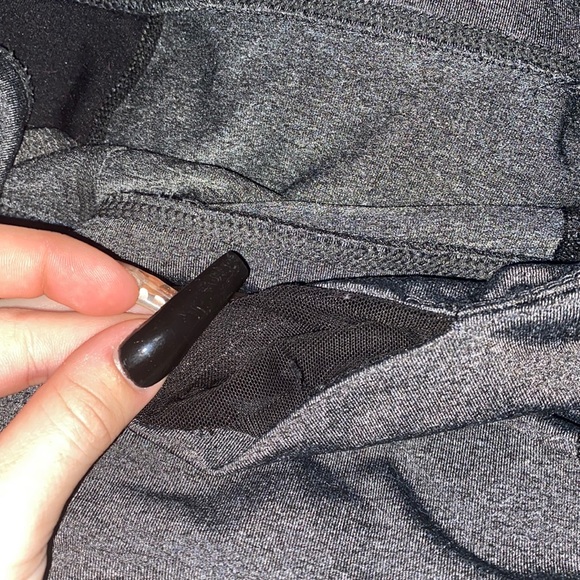 BLACK AND GREY ACTIVE SHORTS - Picture 2 of 2